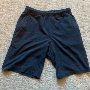 Mens Lululemon 7” compression-lined shorts